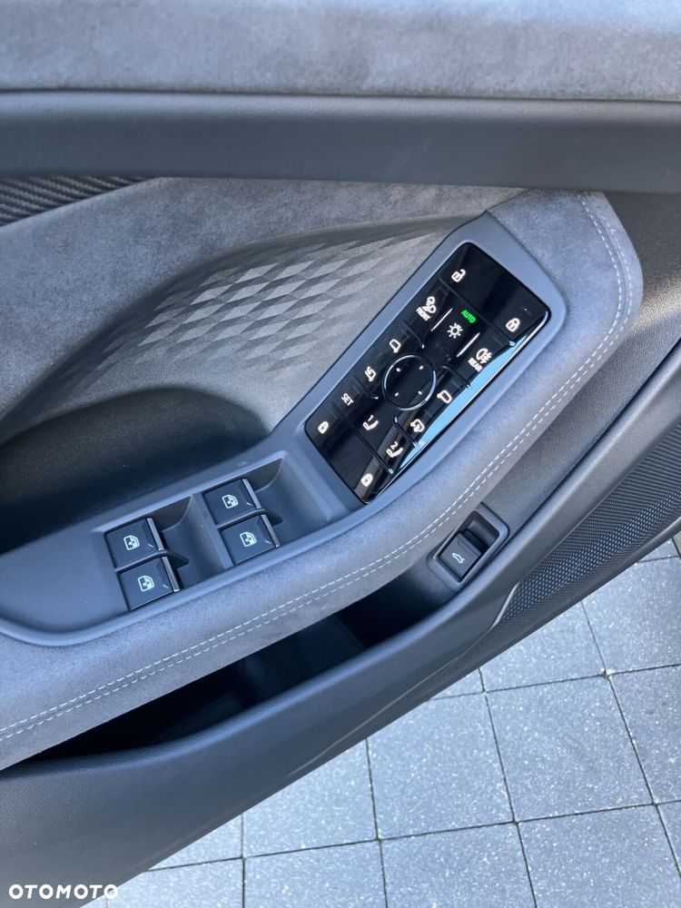 Audi A6 Avant - 31