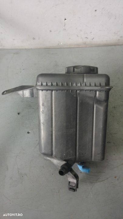 vas expansiune bmw serie 5 f10 f11 17137601949-03 - 1