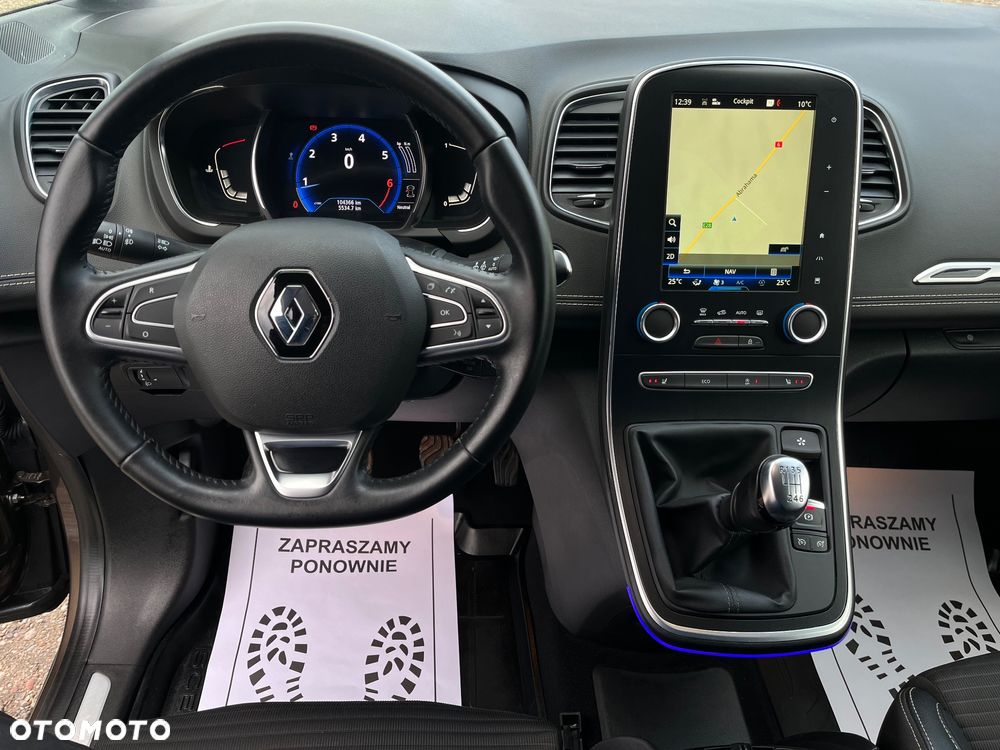 Renault Grand Scenic - 10