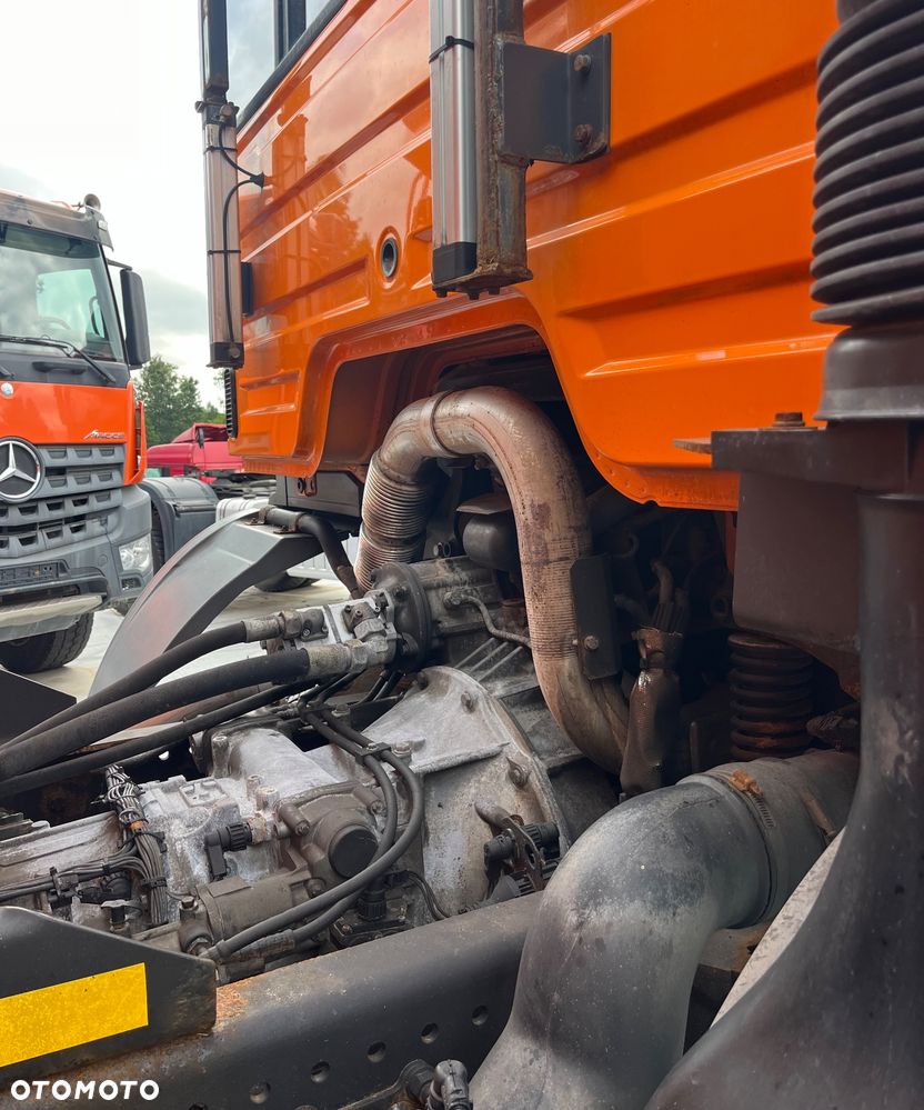 Mercedes-Benz Axor 1829 Wywrotka 4x4 Napęd na Mostach 4x4  Na Wał Reduktor Biegi Terenowe Czolownica Hydraulika Boczna Klimatyzacja Webasto Manual Grzana szyba Pług Piaskarka Solarka Schnitd Stratos B50-36 - 23
