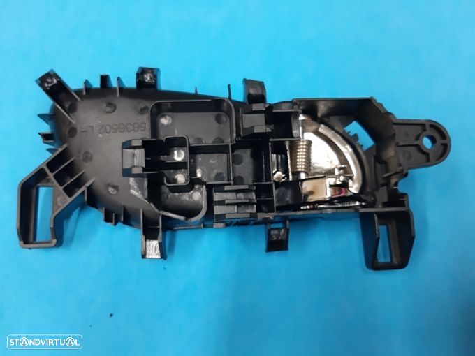 Puxador pega punho porta Nissan Qashqai J11 2013-2021 (806714EA1A) NOVO - 4