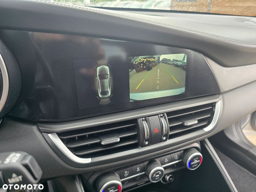 Alfa Romeo Giulia - 30