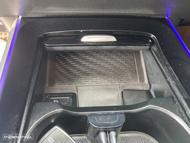 Mercedes-Benz EQA 250 AMG Line - 28