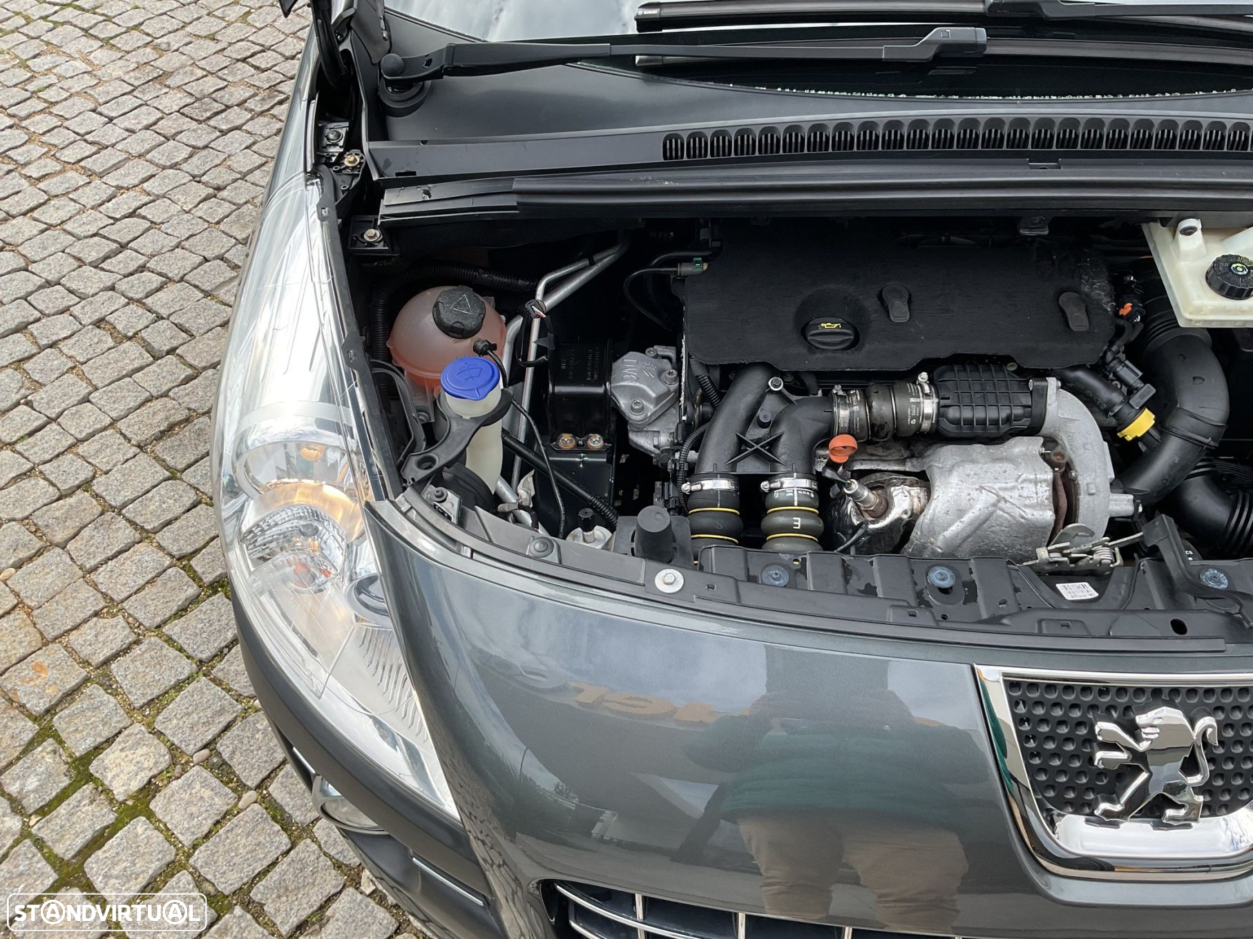 Peugeot 3008 1.6 HDi Executive - 35