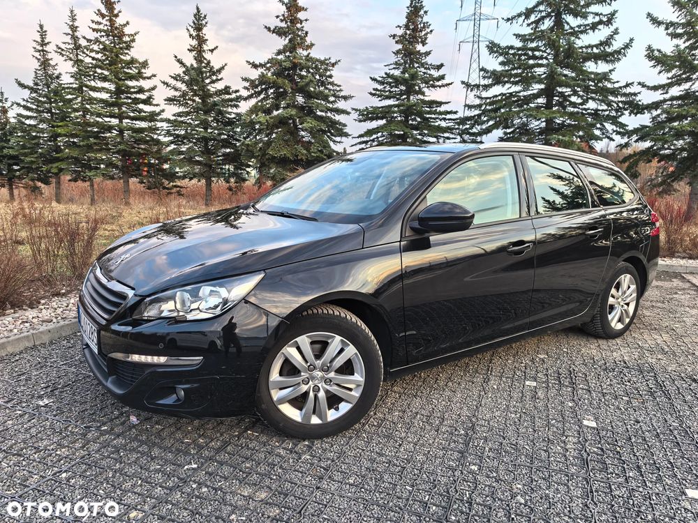 Peugeot 308 1.6 BlueHDi Allure S&S - 29