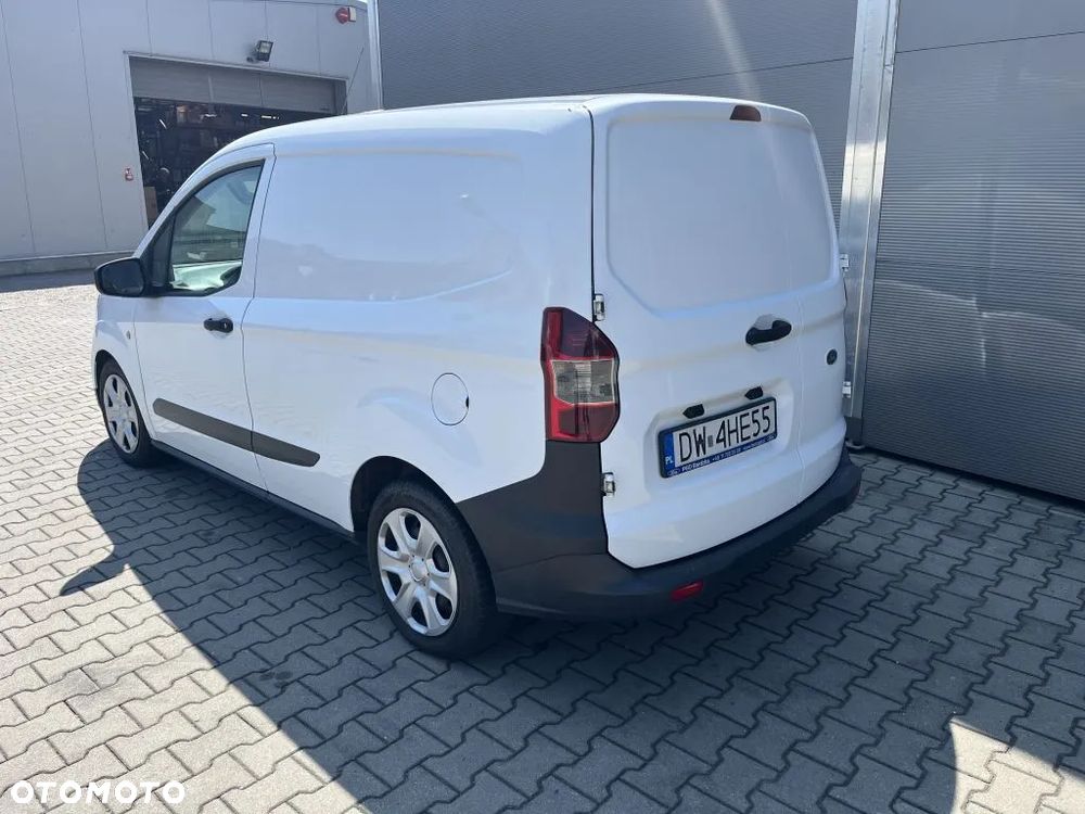 Ford TRANSIT COURIER - 4