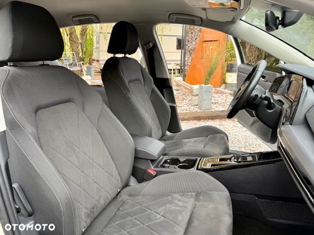 Volkswagen Golf 1.4 TSI Plug-In-Hybrid GTE - 31