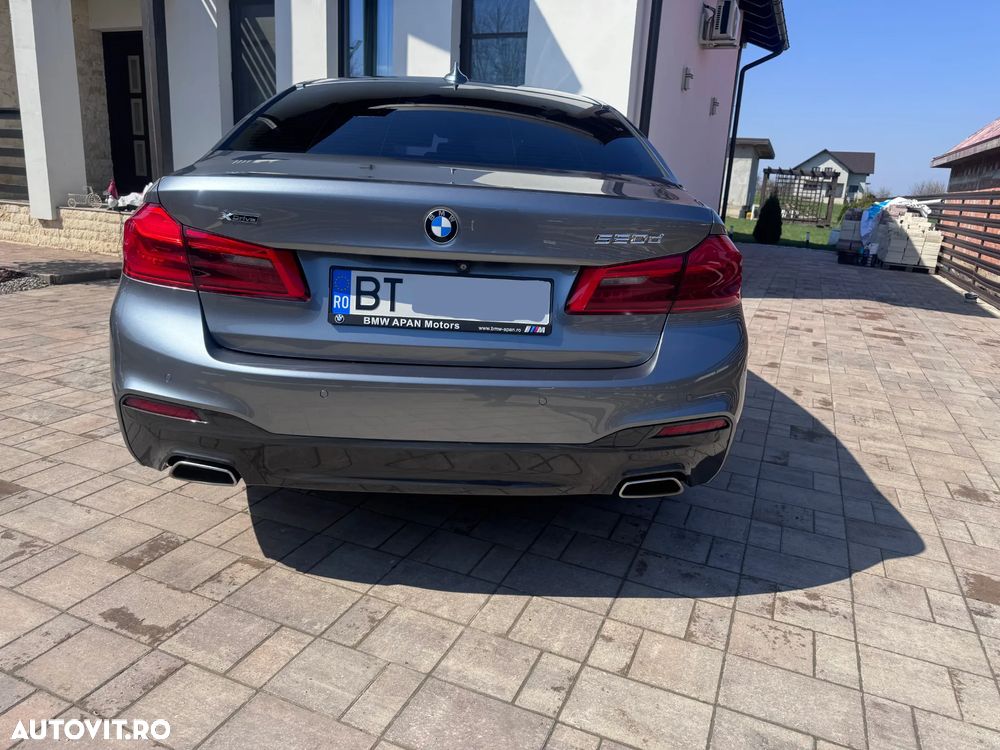 BMW Seria 5 520d xDrive AT - 3