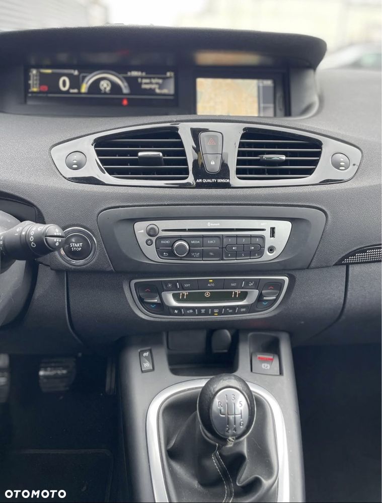 Renault Scenic - 9