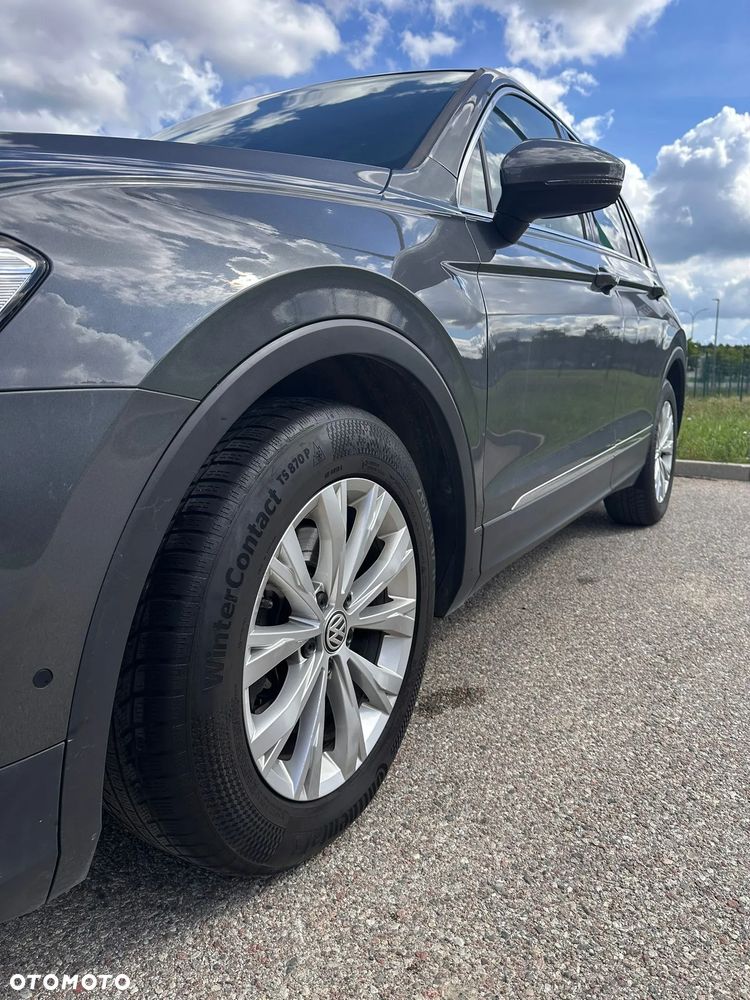 Volkswagen Tiguan - 4