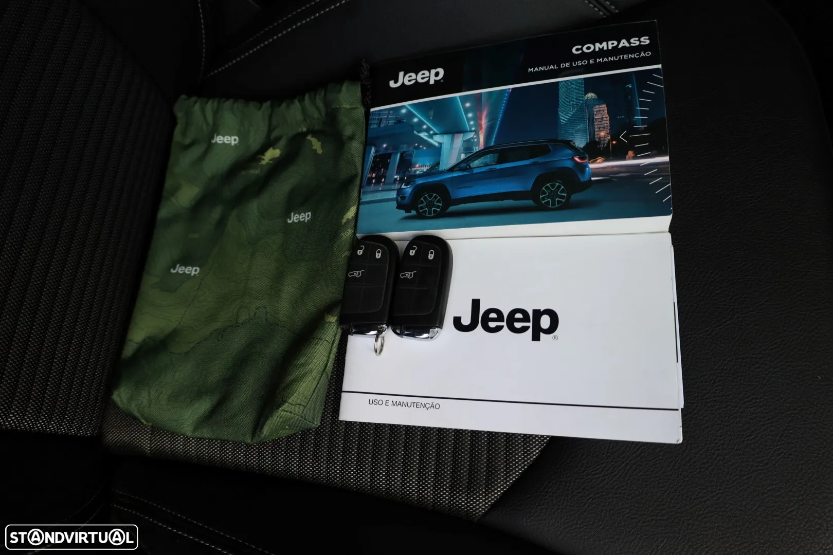 Jeep Compass 1.3 T Limited - 36