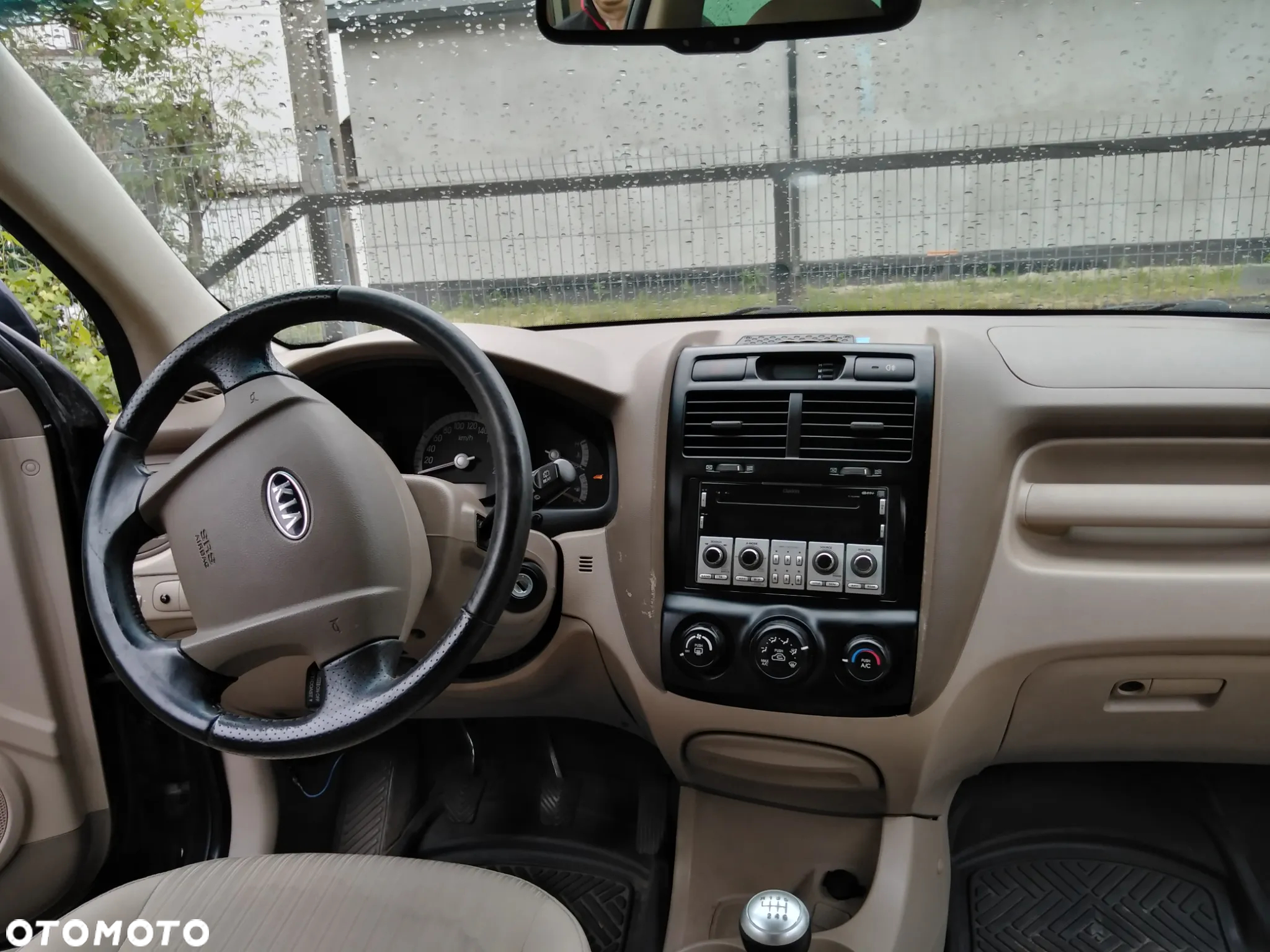 Kia Sportage - 10