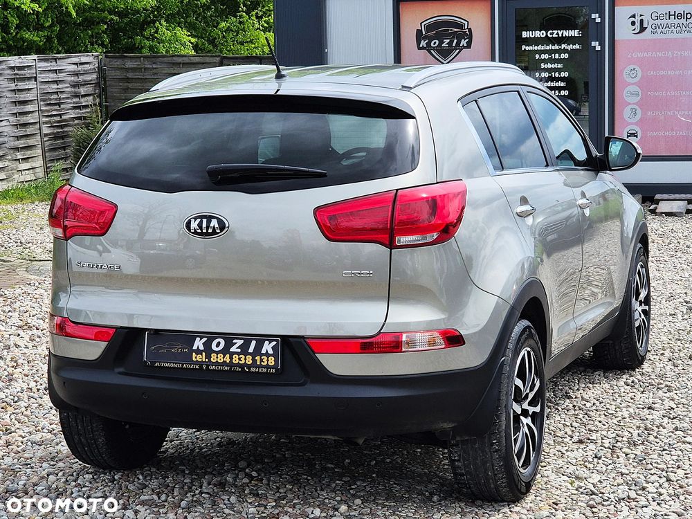 Kia Sportage 2.0 CRDI AWD Fifa World Cup Edition - 9