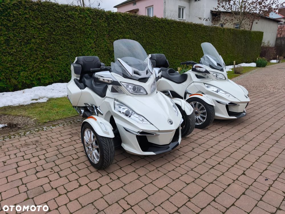 Can-Am Spyder - 2