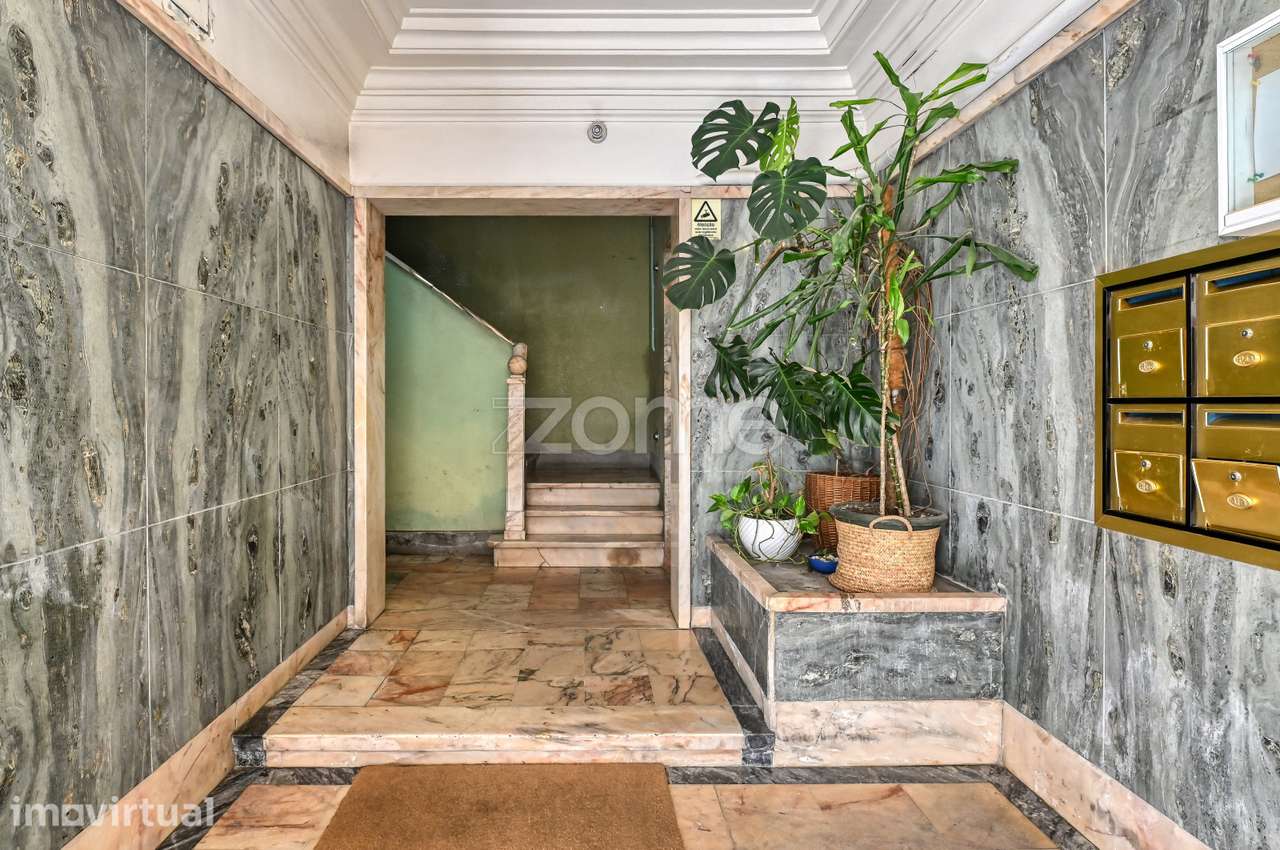 T1- Ajuda - Lisboa - Grande imagem: 3/18