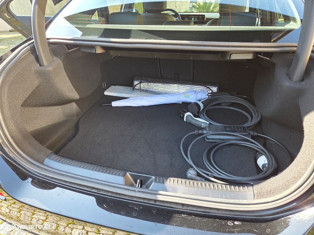 Mercedes-Benz A 250 Limousine e Style Plus - 12