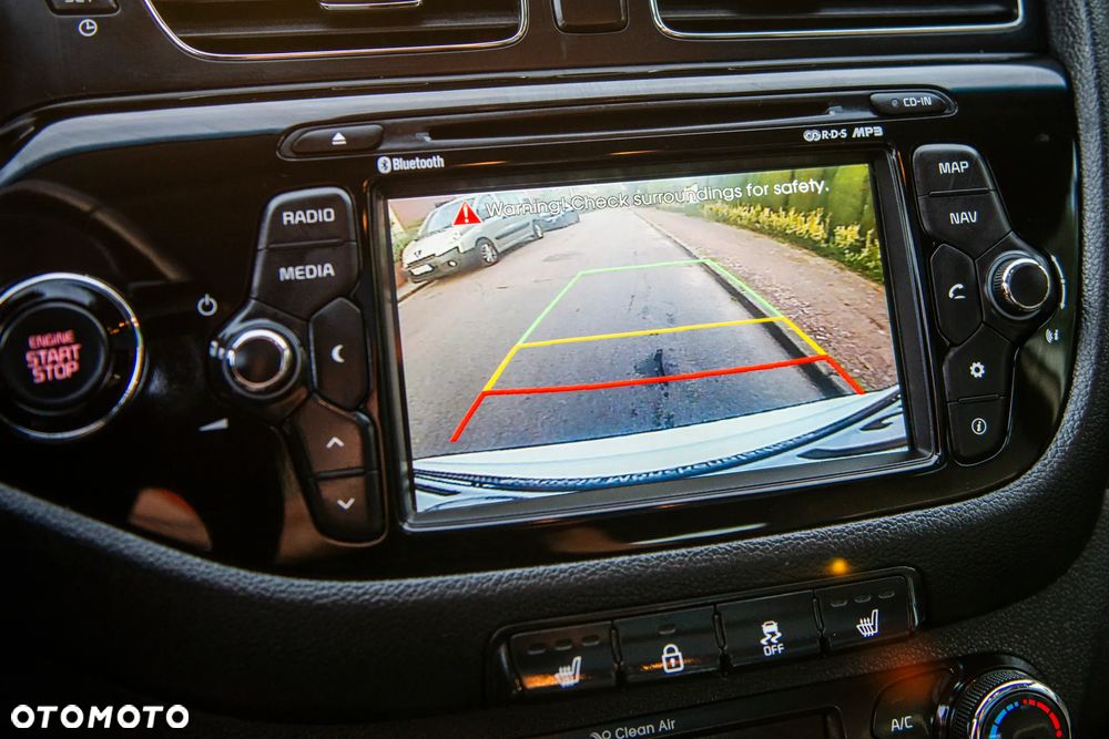 Kia Ceed 1.6 GDI DCT Platinum Edition - 23