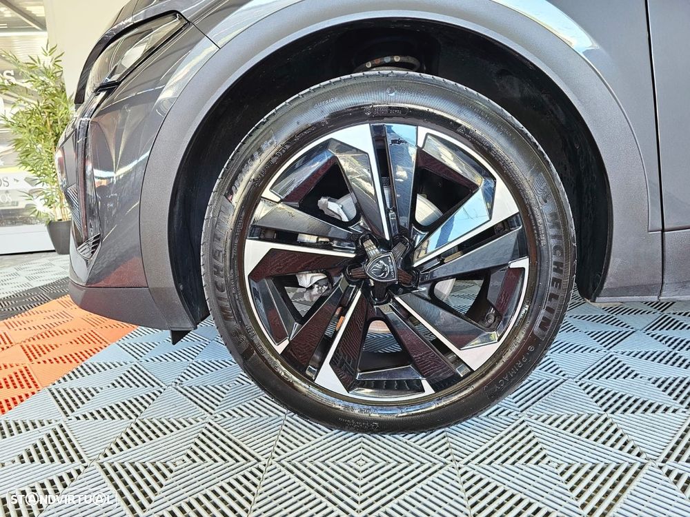 Peugeot 408 1.2 PureTech Allure EAT8 - 10