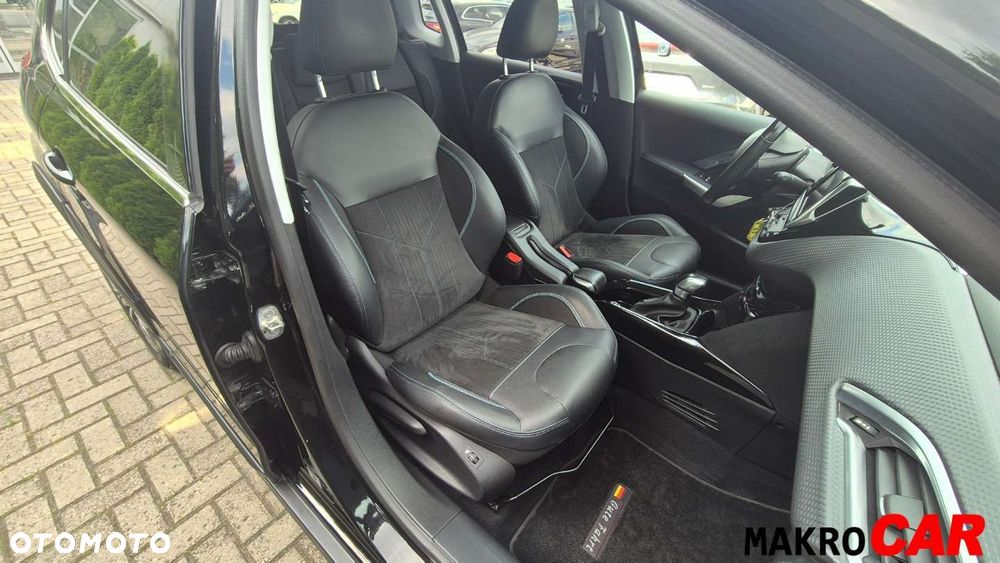 Peugeot 2008 1.2 Pure Tech Crossway S&S - 10