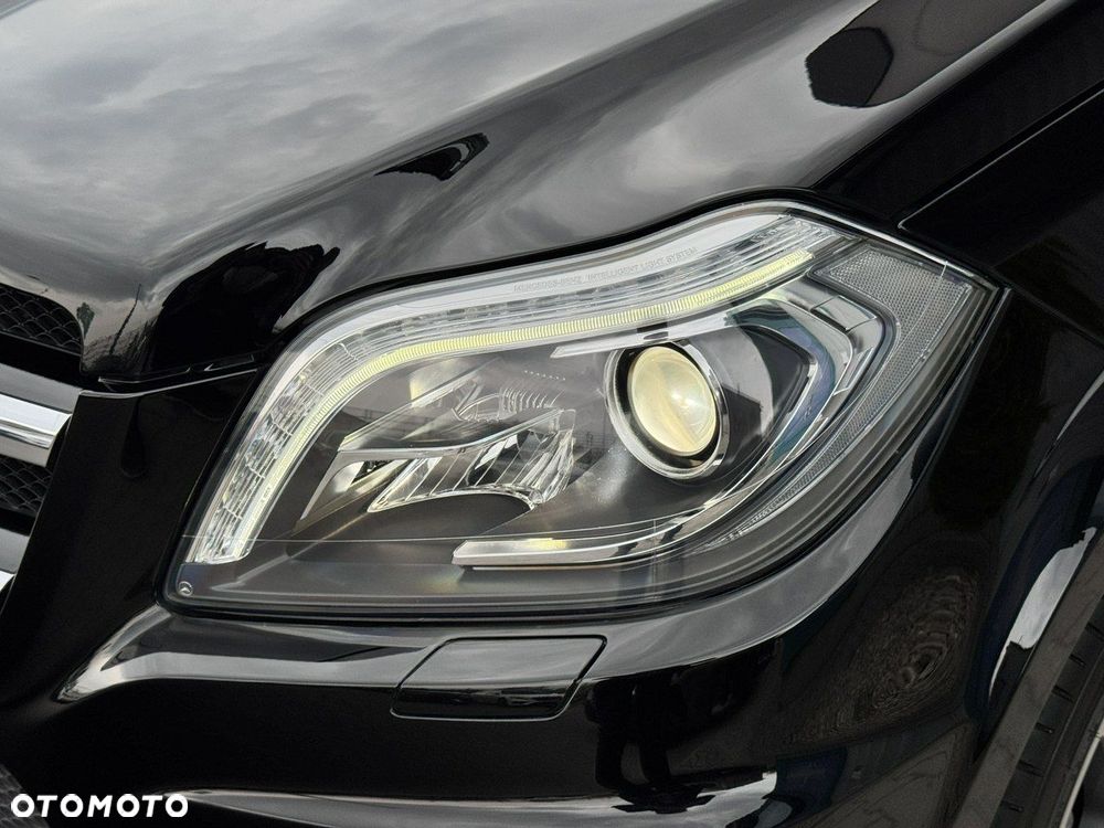 Mercedes-Benz GL - 8