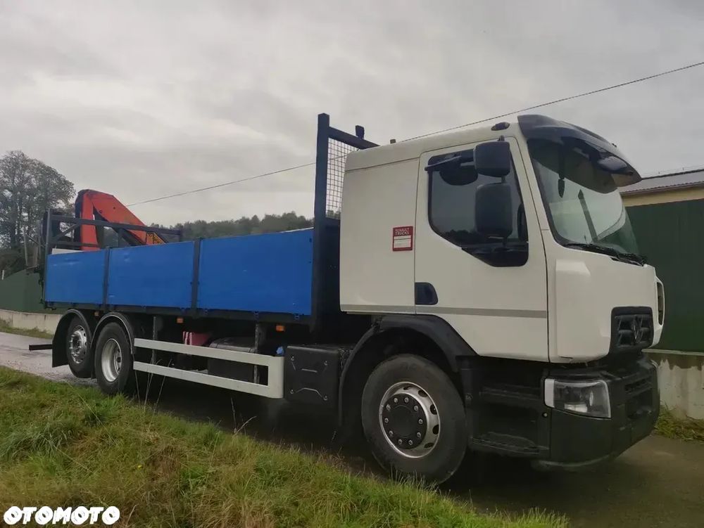 Renault D 26.320 6x2 podwozie do zabudowy - 3