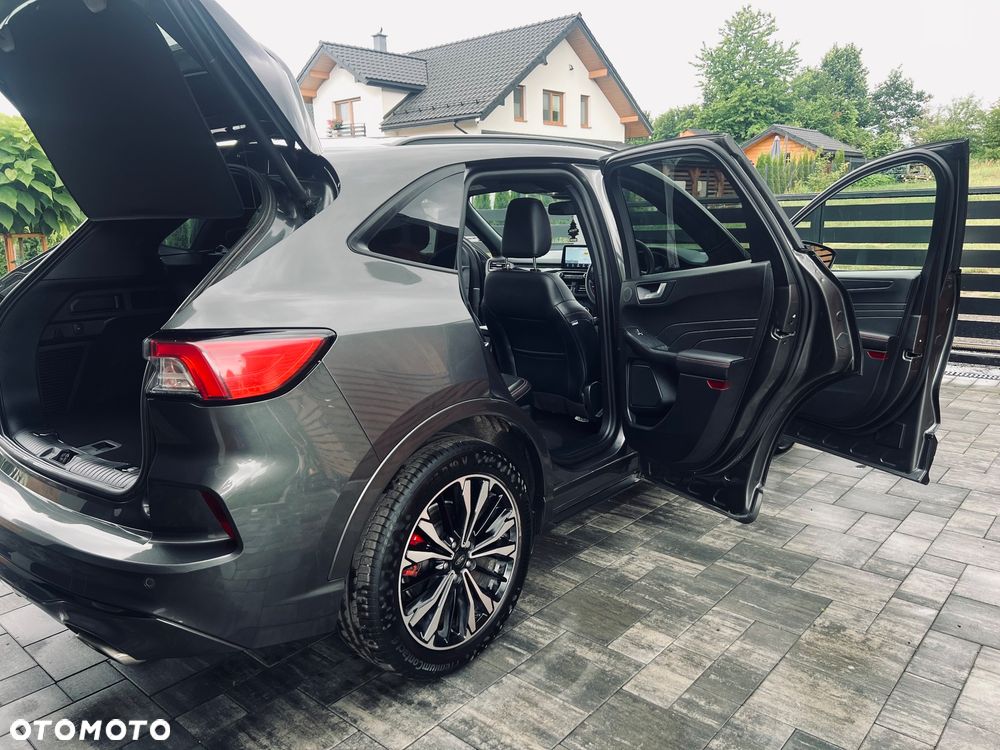 Ford Kuga 2.5P PHEV FWD ST-Line X - 4