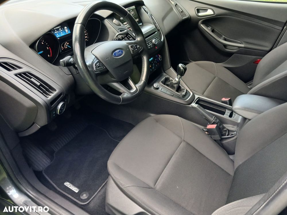 Ford Focus 1.6 TDCi DPF Trend - 21