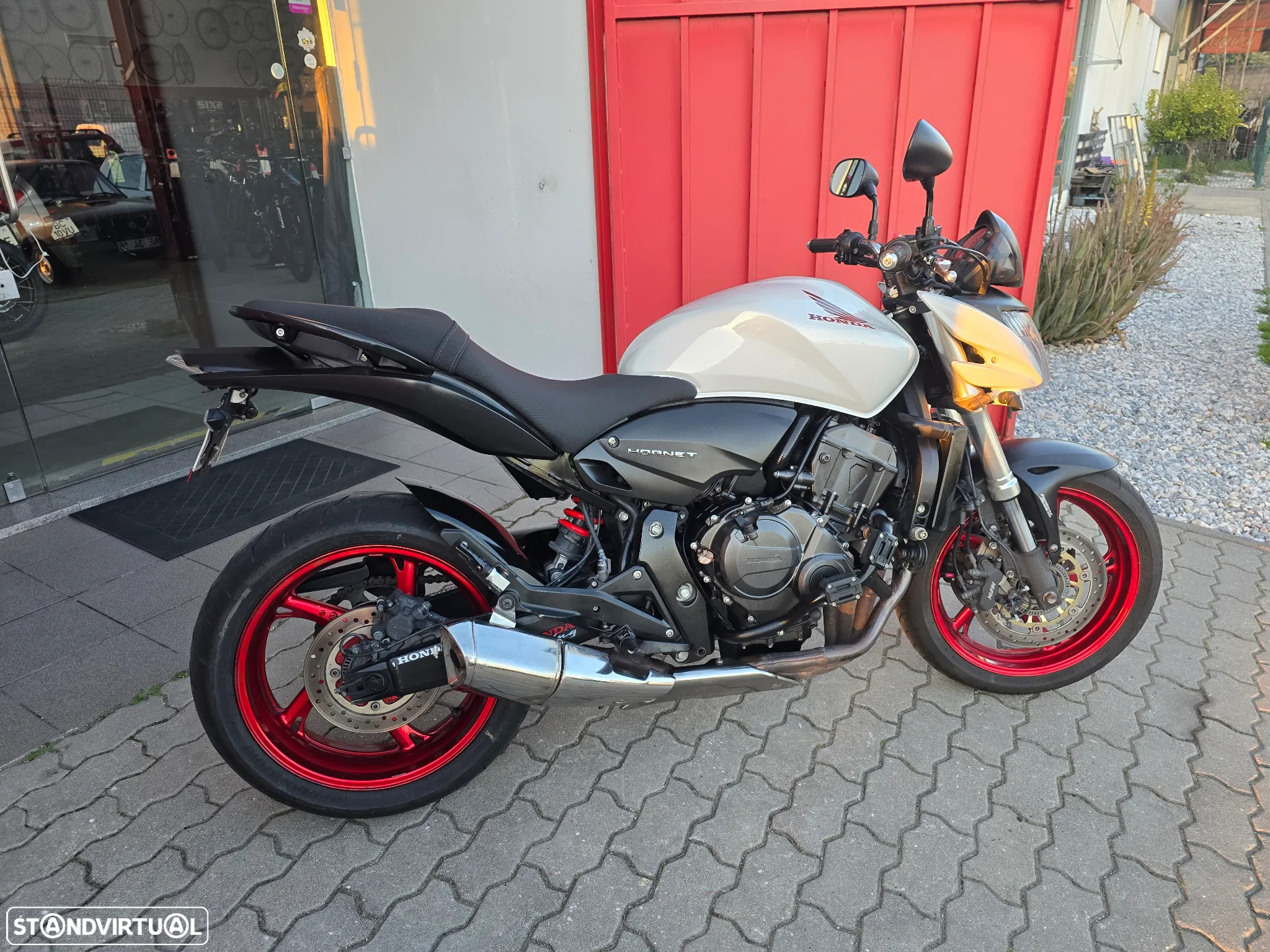 Honda Hornet 600 ABS - 4