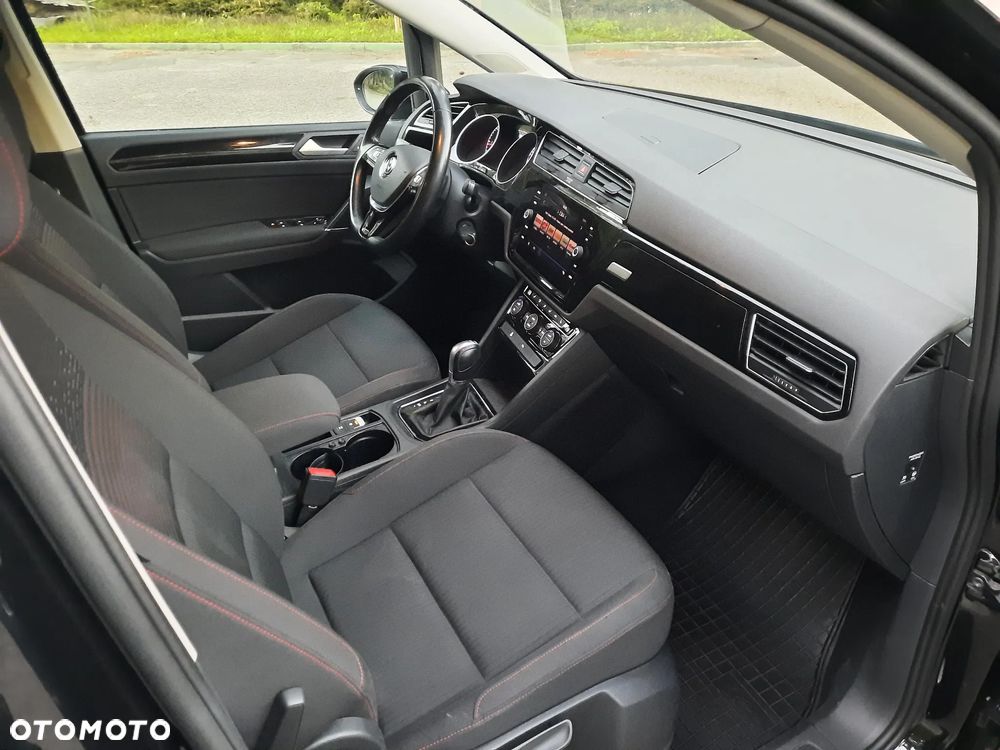 Volkswagen Touran 2.0 TDI SCR (BlueMotion Technology) DSG SOUND - 14