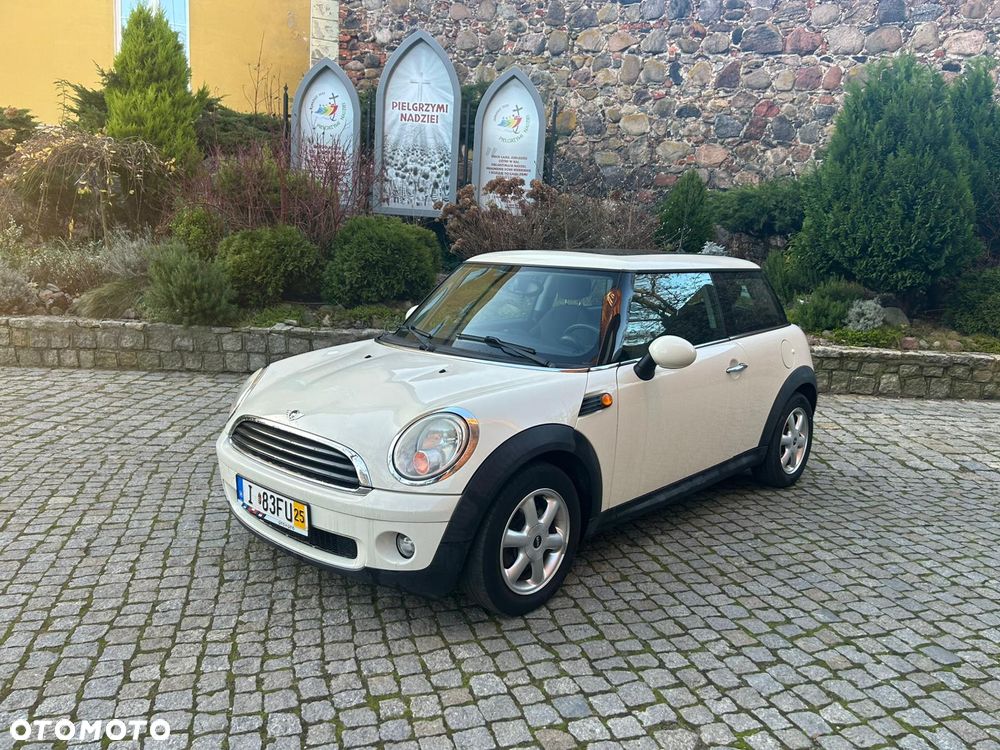 MINI ONE - 27