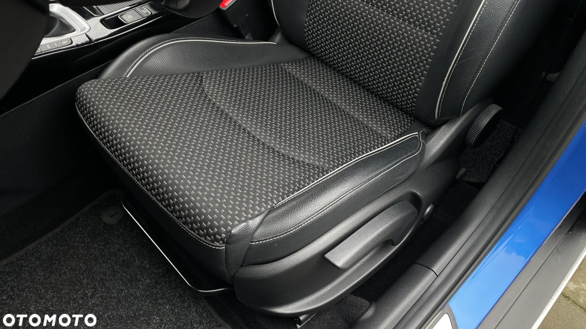 Kia XCeed 1.6 GDI PHEV L Business Line DCT - 12