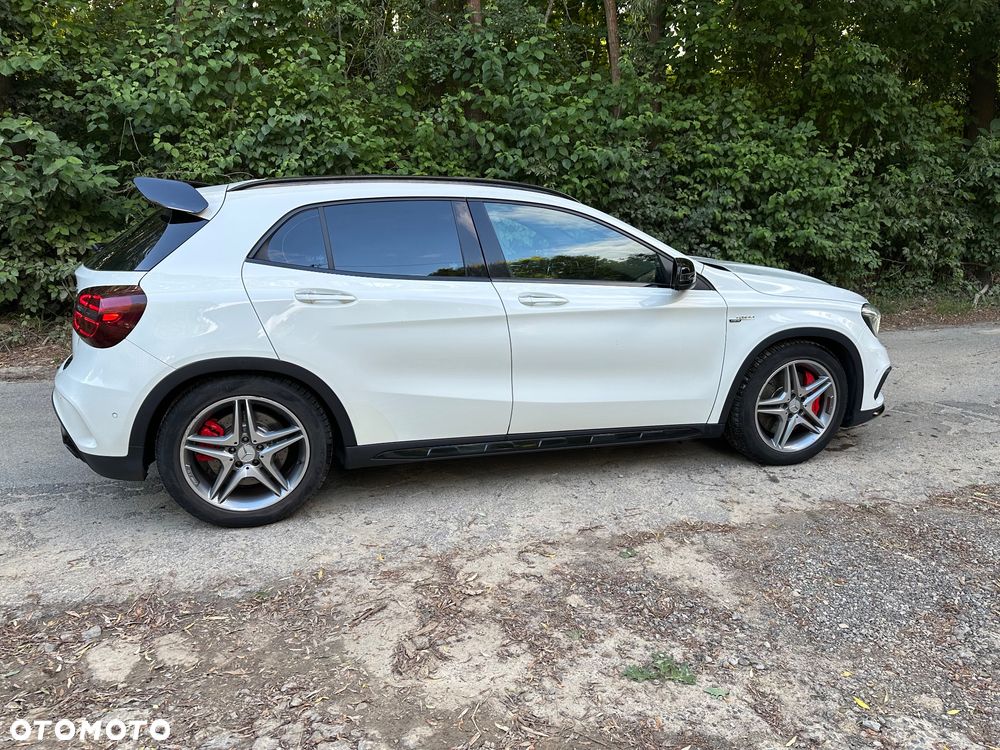 Mercedes-Benz GLA AMG 45 4-Matic - 2