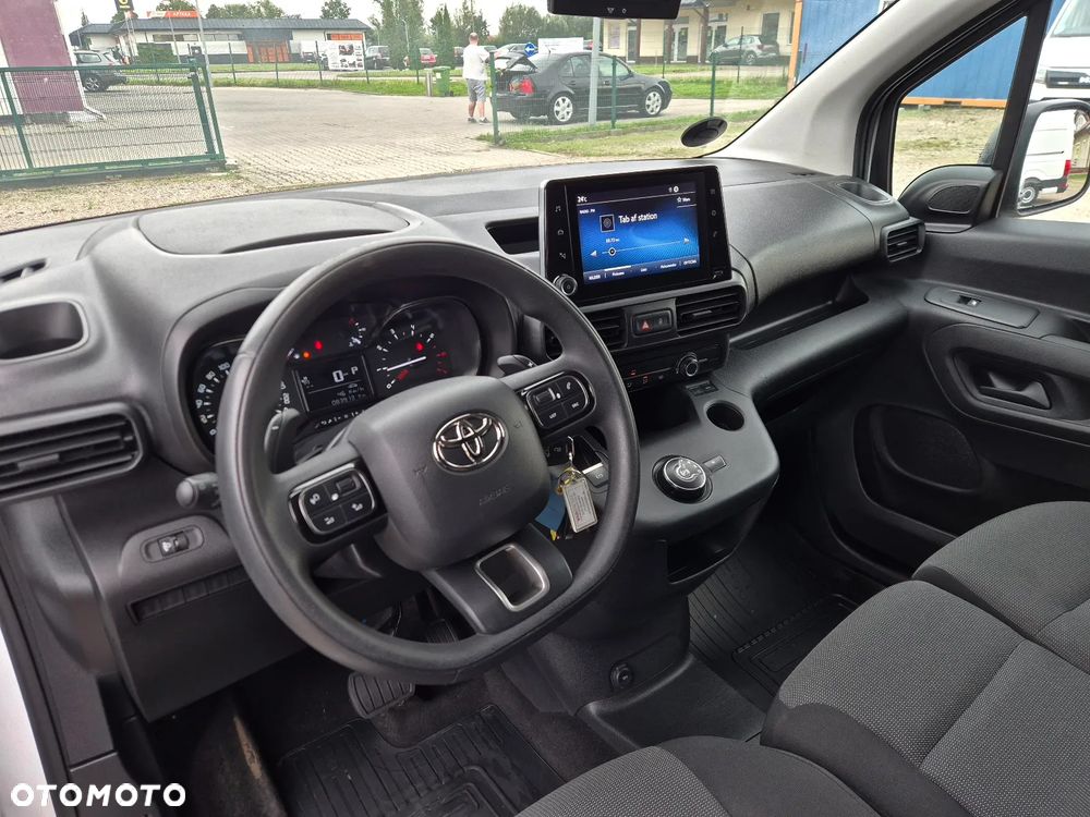 Toyota Proace City }{ Automat }{ 130KM }{ FV VAT }{ 2x drzwi przesuwne }{ Webasto } - 10