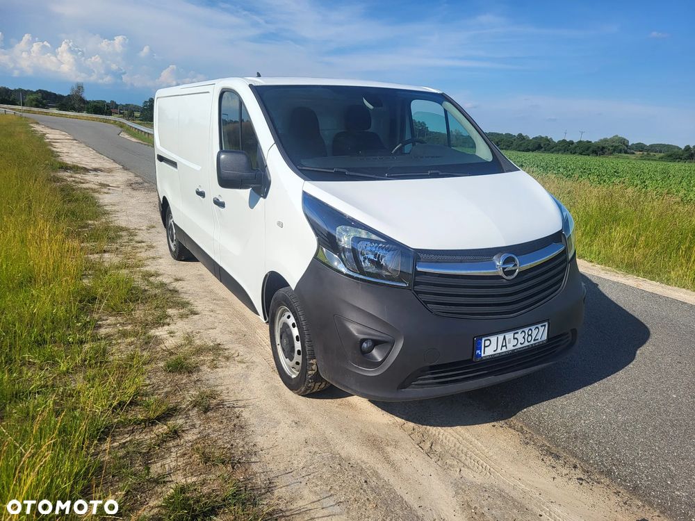 Opel Vivaro - 8