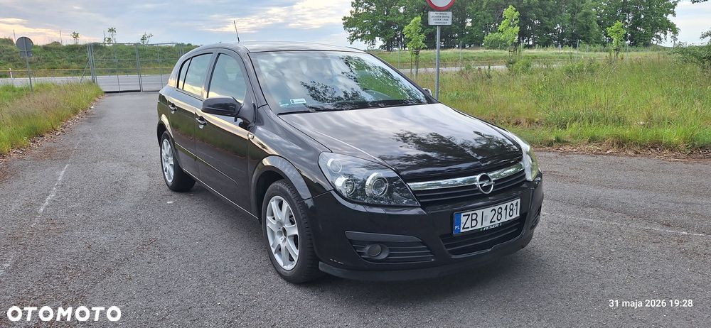Opel Astra 1.9 CDTI Elegance - 2