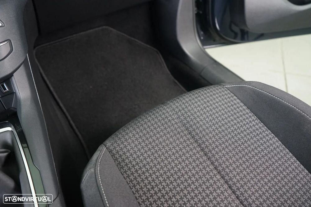 Peugeot 308 1.2 PureTech Active - 35