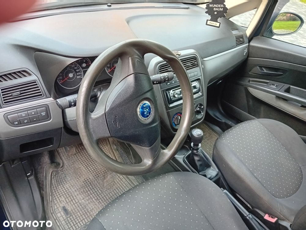 Fiat Punto - 5