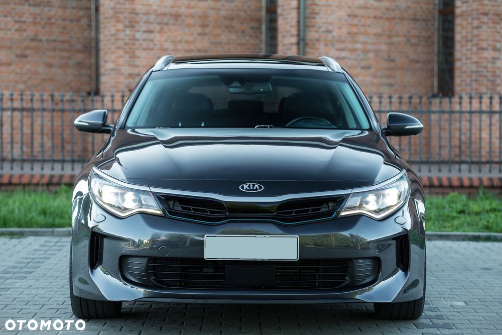 Kia Optima Plug-in Hybrid - 4