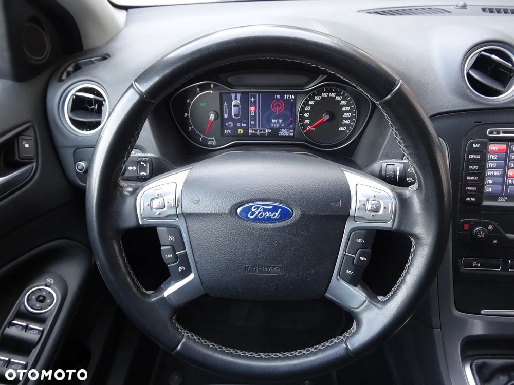 Ford Mondeo 2.0 TDCi Titanium X - 29