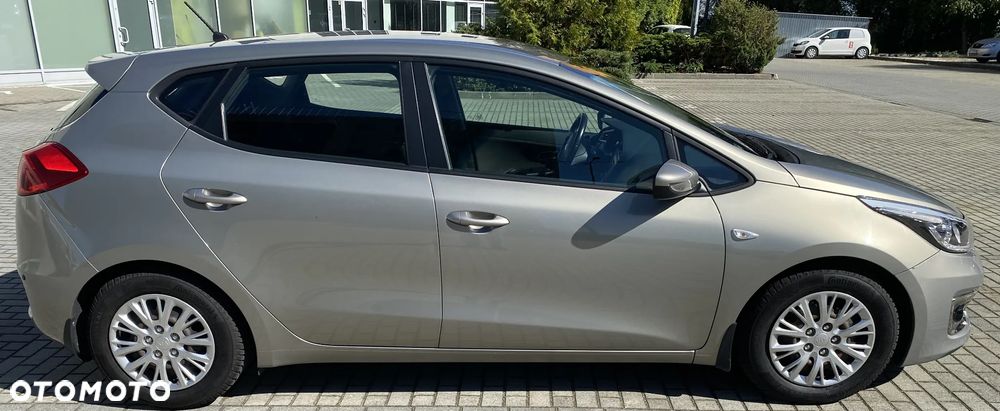 Kia Ceed Cee'd 1.6 CRDi L DCT - 5