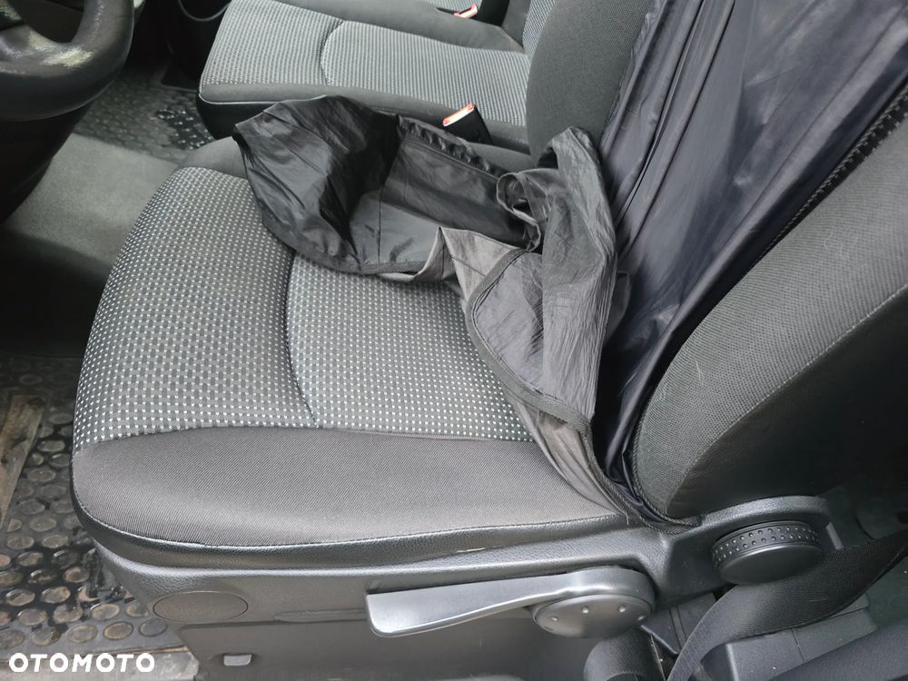 Mercedes-Benz Vito - 12
