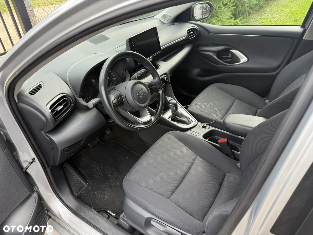 Toyota Yaris - 20