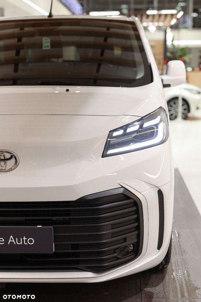 Toyota Proace Verso - 11