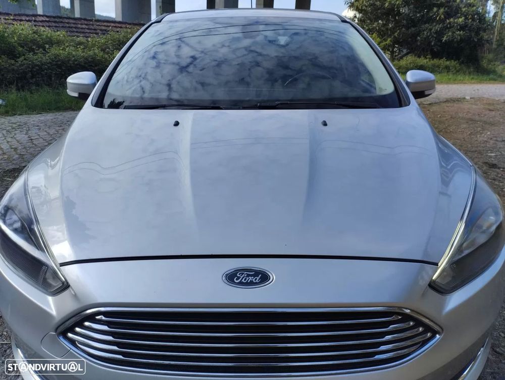 Ford Focus 1.0 EcoBoost Titanium - 11