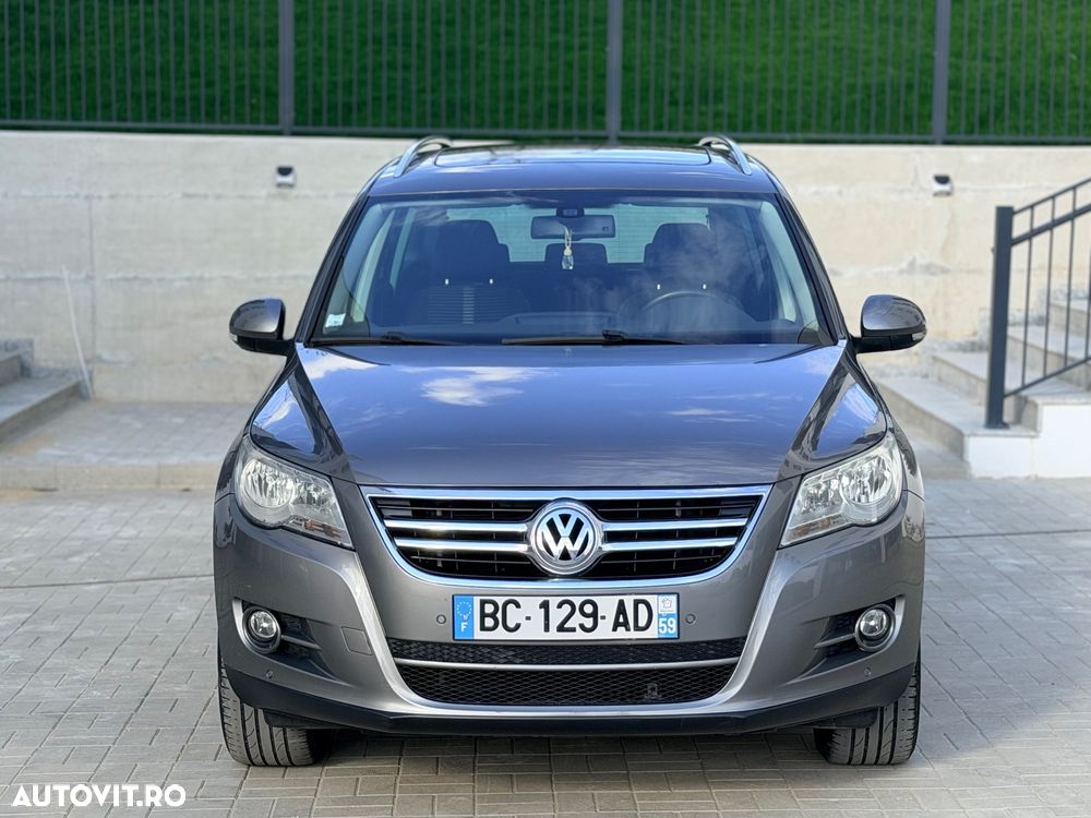 Volkswagen Tiguan 2.0 TDI DPF BlueMotion Technology Lounge Sport & Style - 3