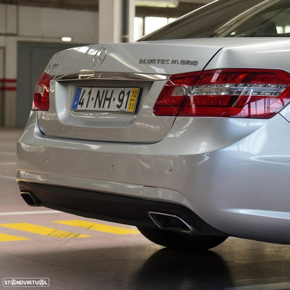 Mercedes-Benz E 300 Bluetec Hybrid Avantgarde - 38