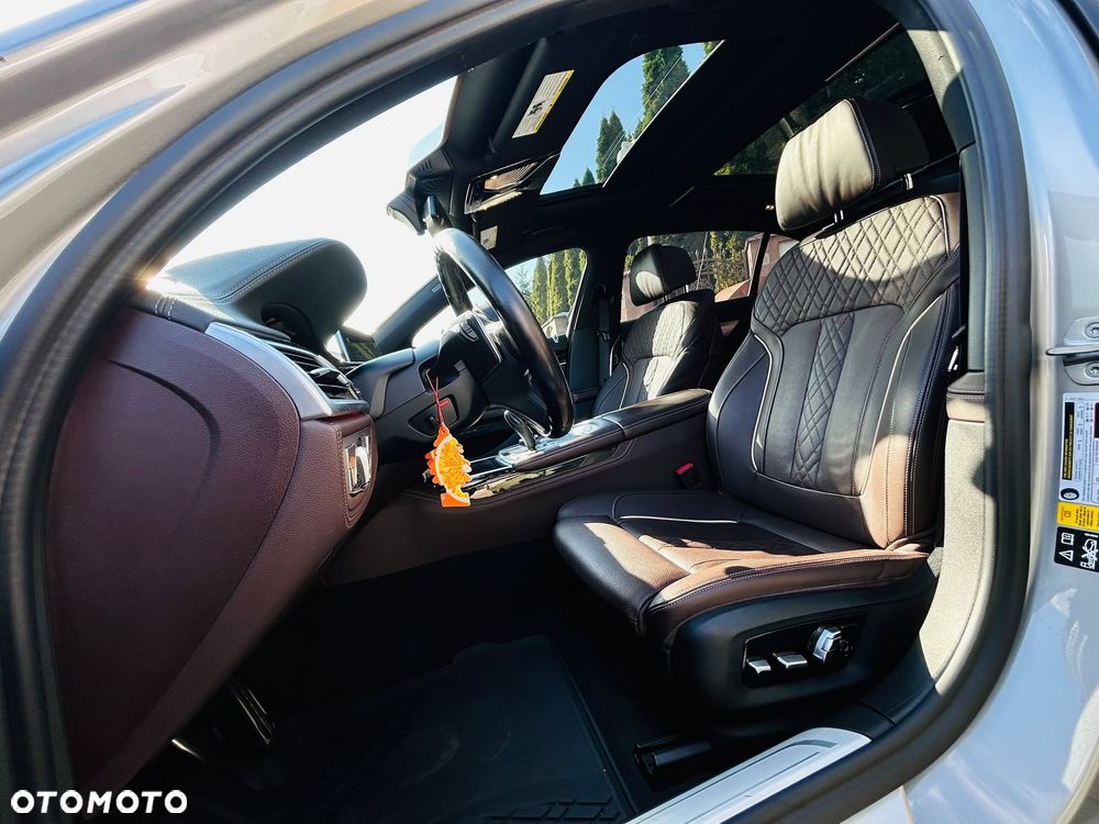 BMW Seria 7 750Li xDrive - 7