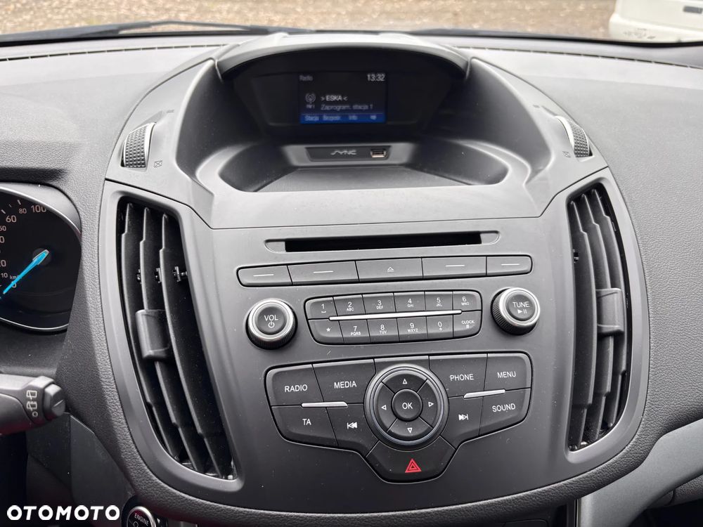 Ford Kuga 1.5 EcoBoost FWD Trend ASS - 32