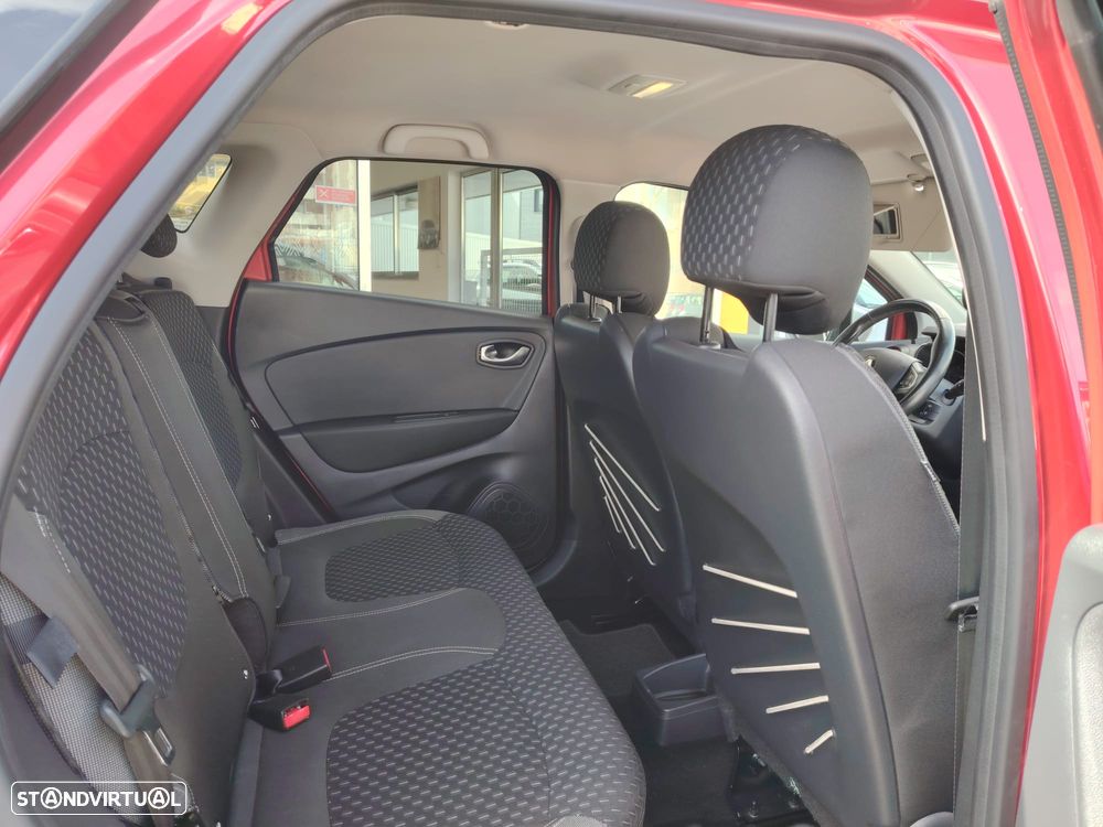Renault Captur 1.5 dCi Exclusive - 19