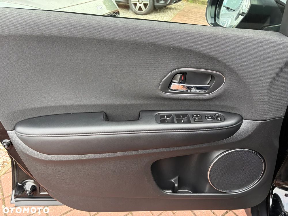 Honda HR-V 1.5 Elegance (ADAS/Honda Connect+) - 30